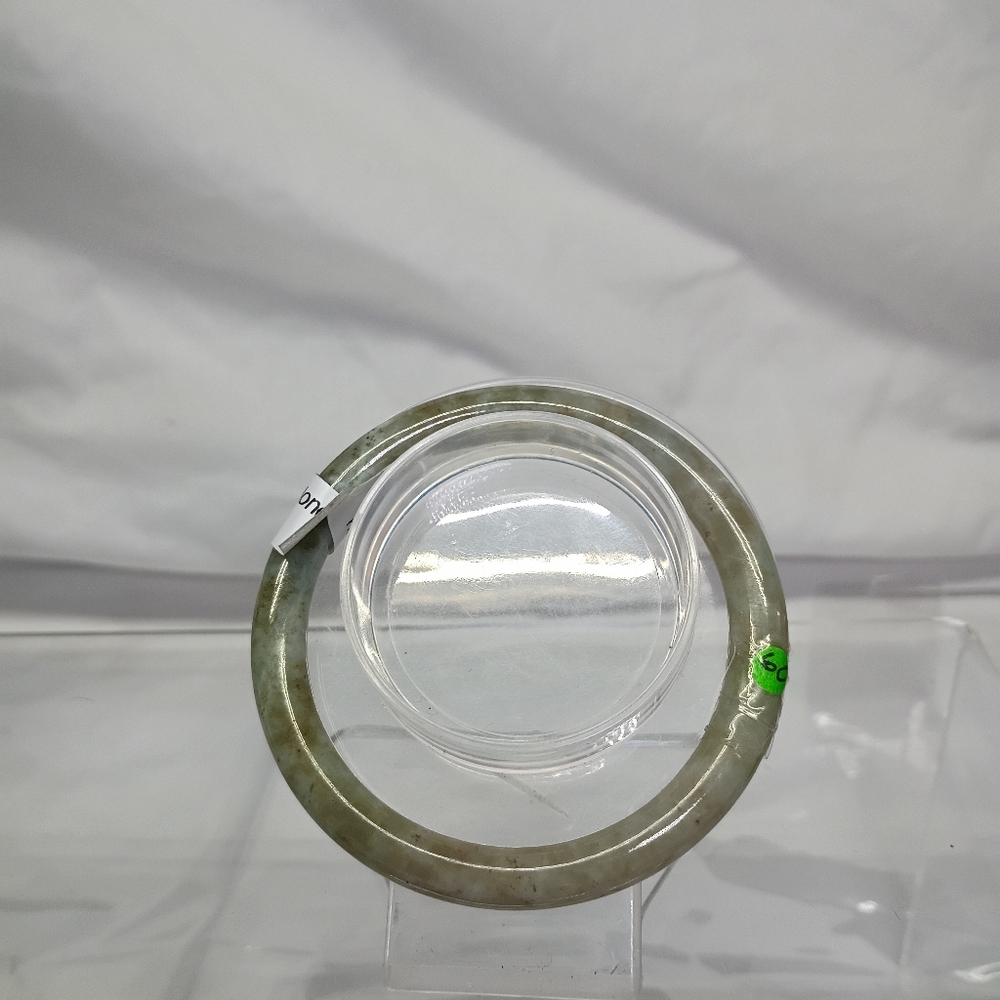 Jadeite Bangle